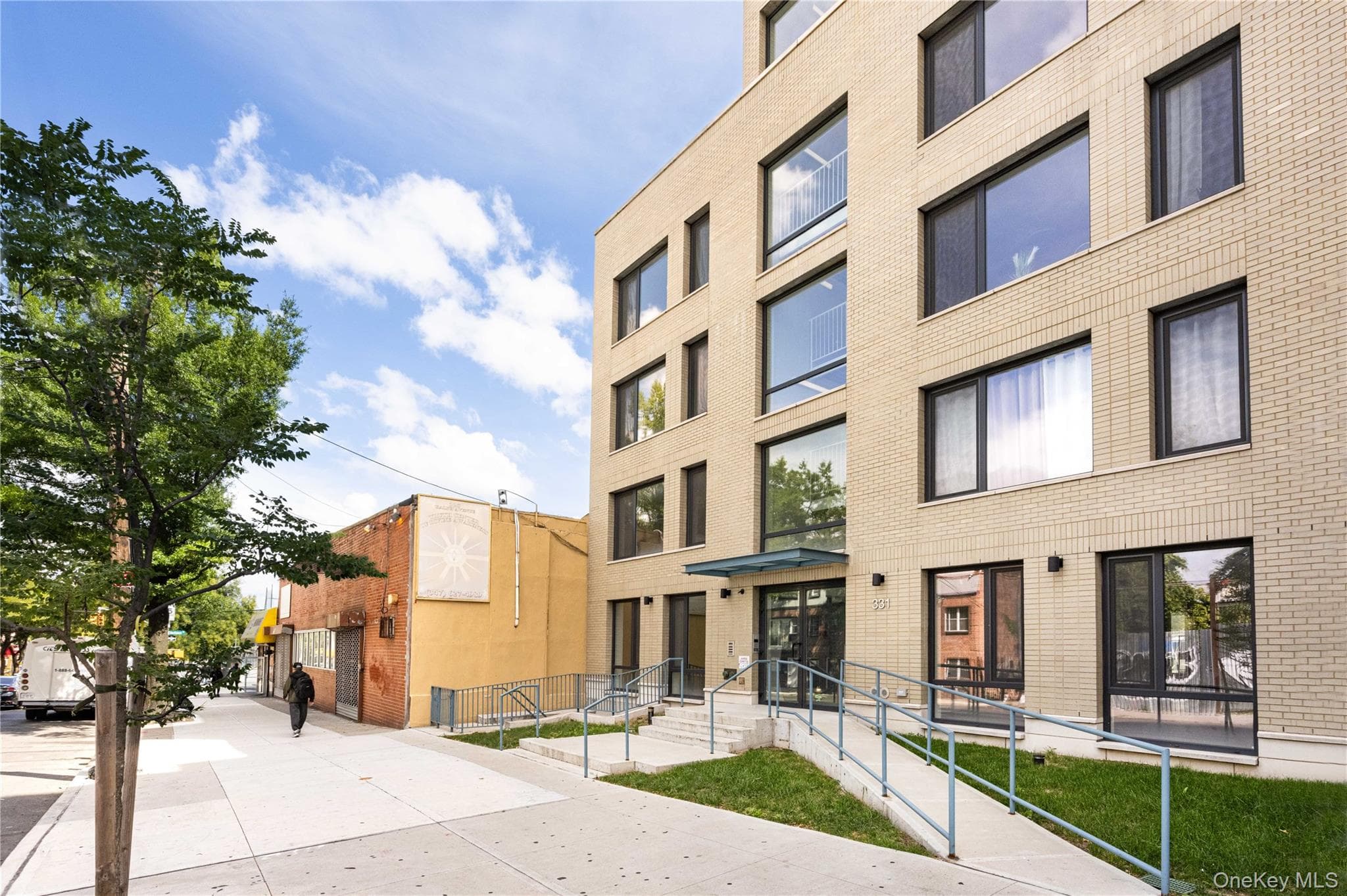 331 Ralph Avenue Unit: 2A photo 1