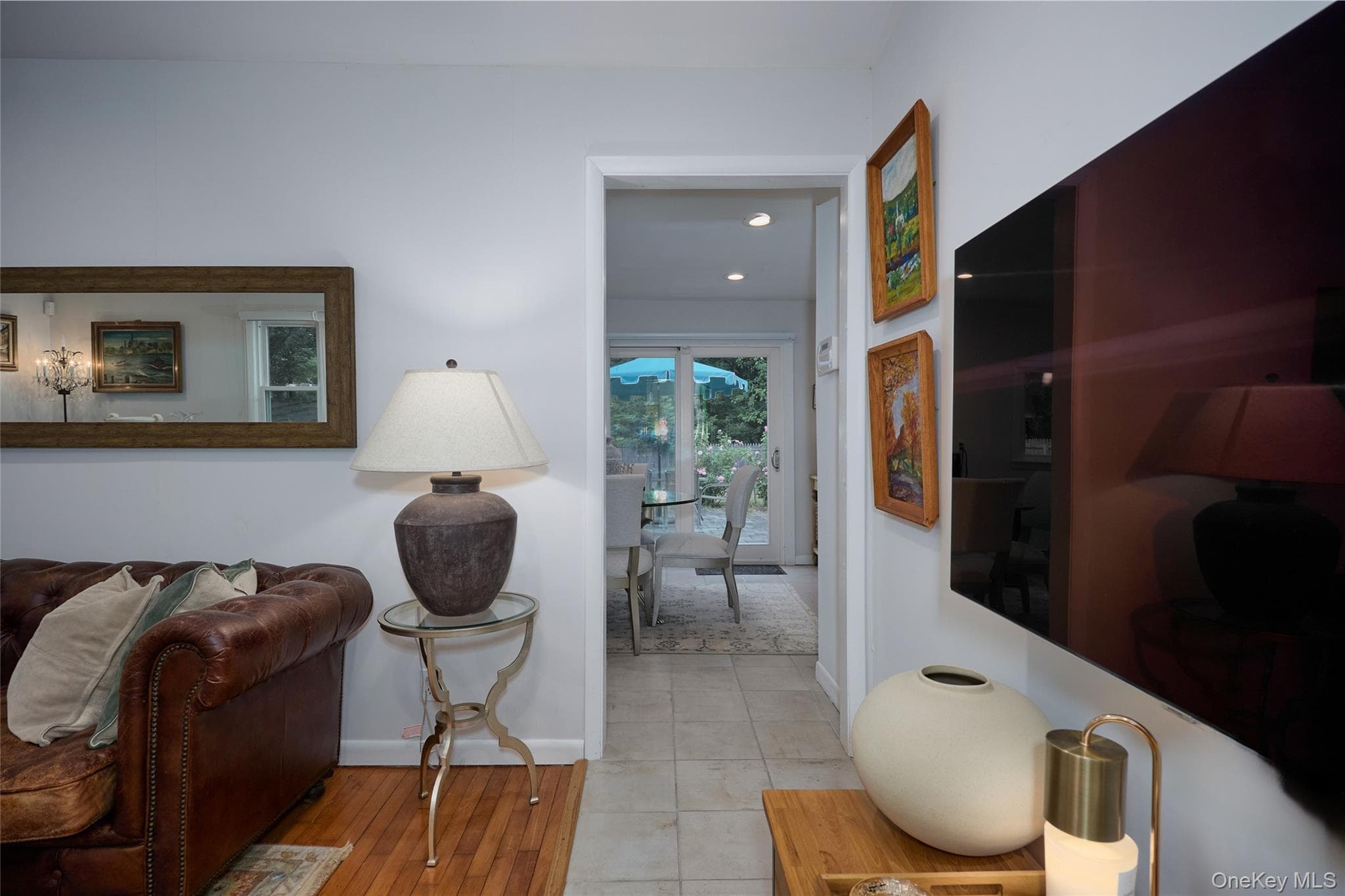181 N Grand Avenue thumbnail 11