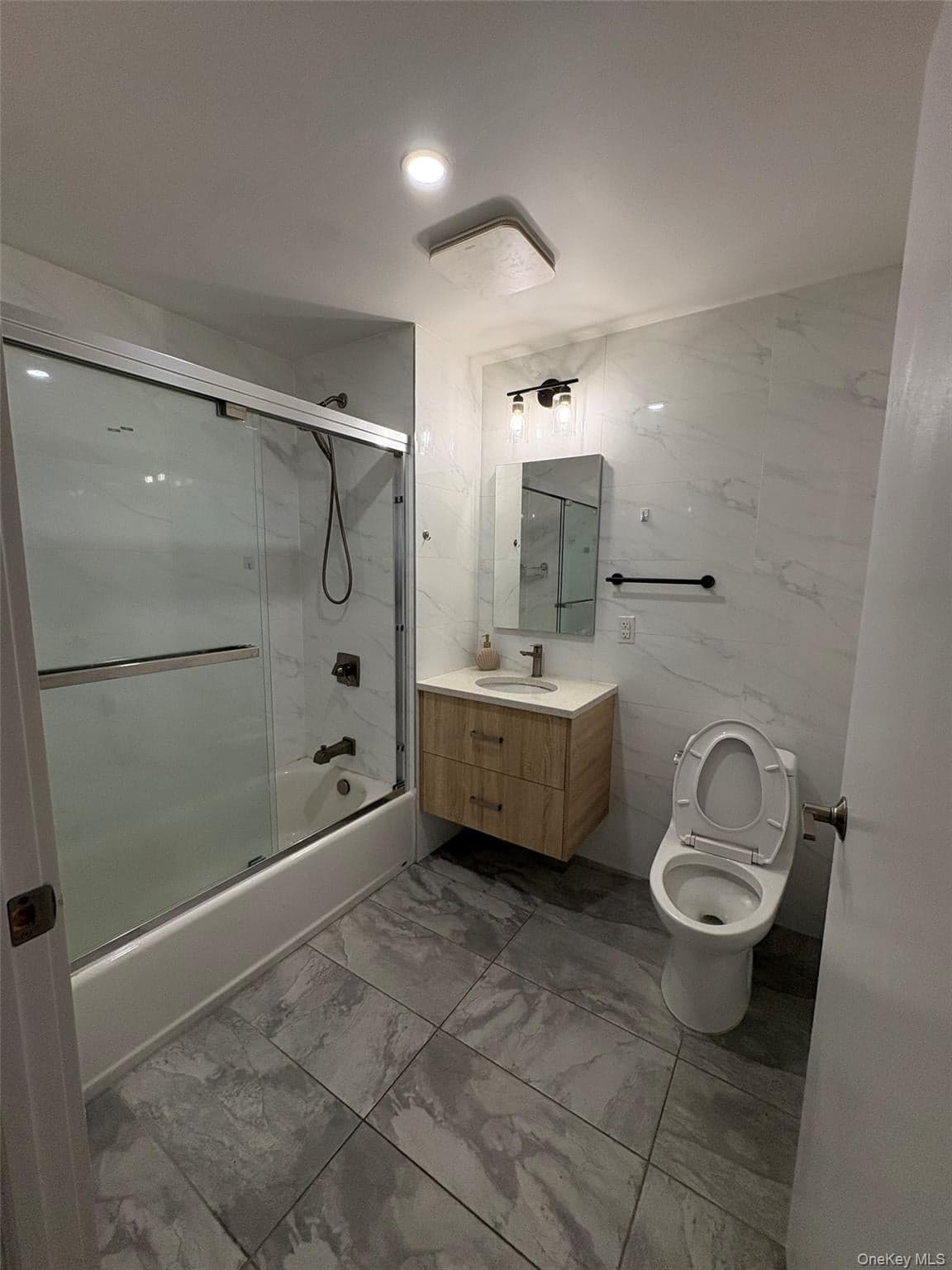 131-19 Fowler Avenue Unit: 7C thumbnail 5
