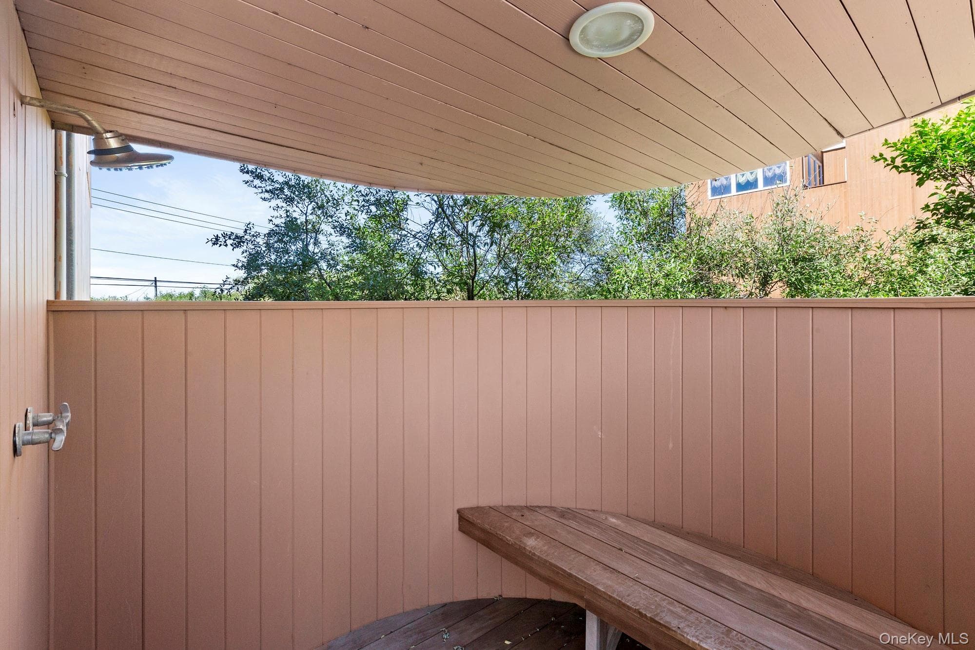 559 Dune Road thumbnail 20