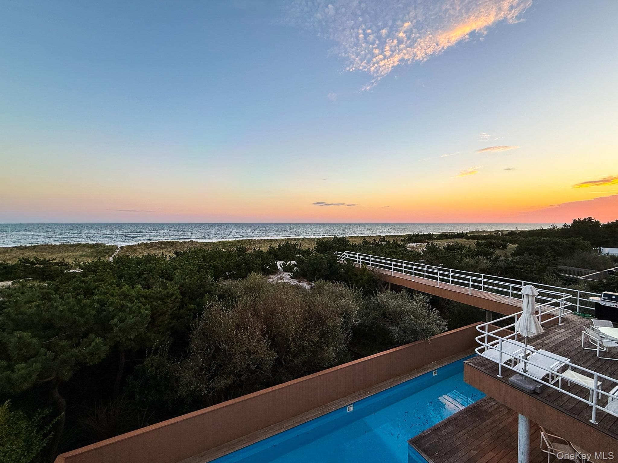 559 Dune Road thumbnail 4