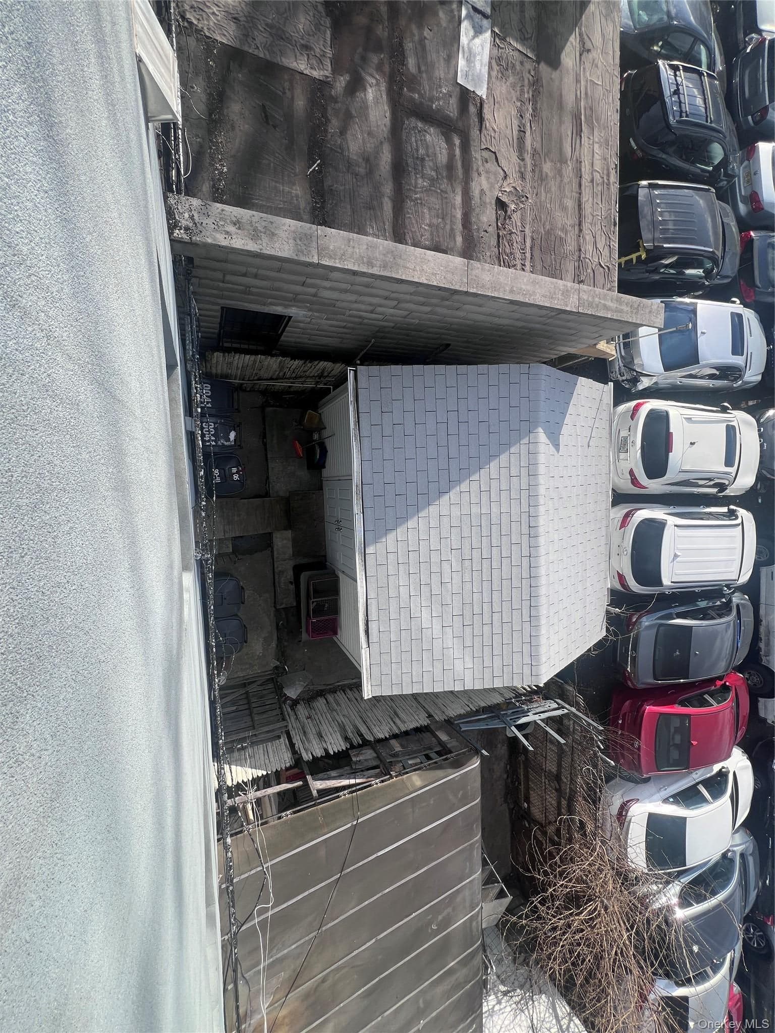 9041 Corona Avenue thumbnail 14