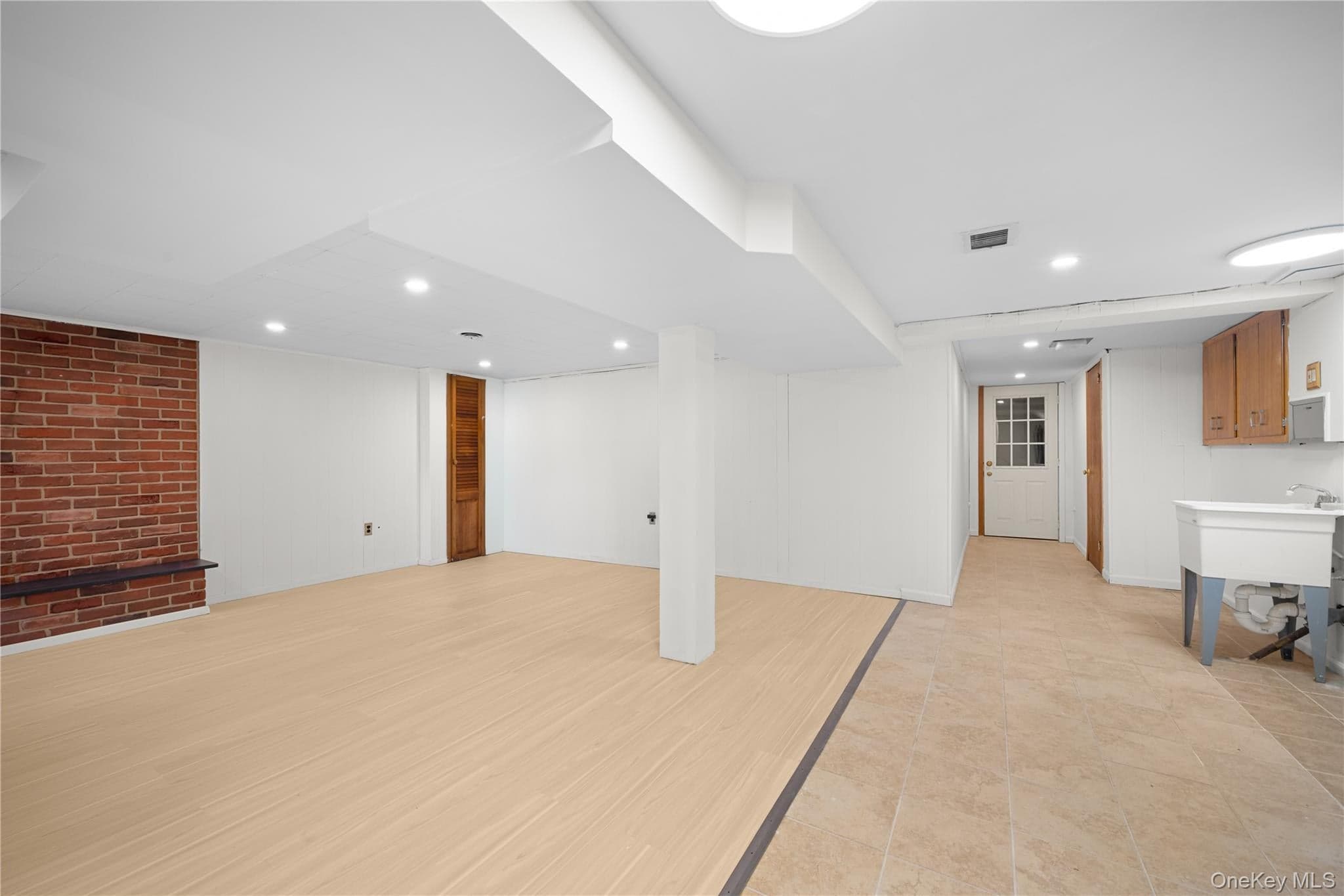 24420 73rd Avenue thumbnail 18