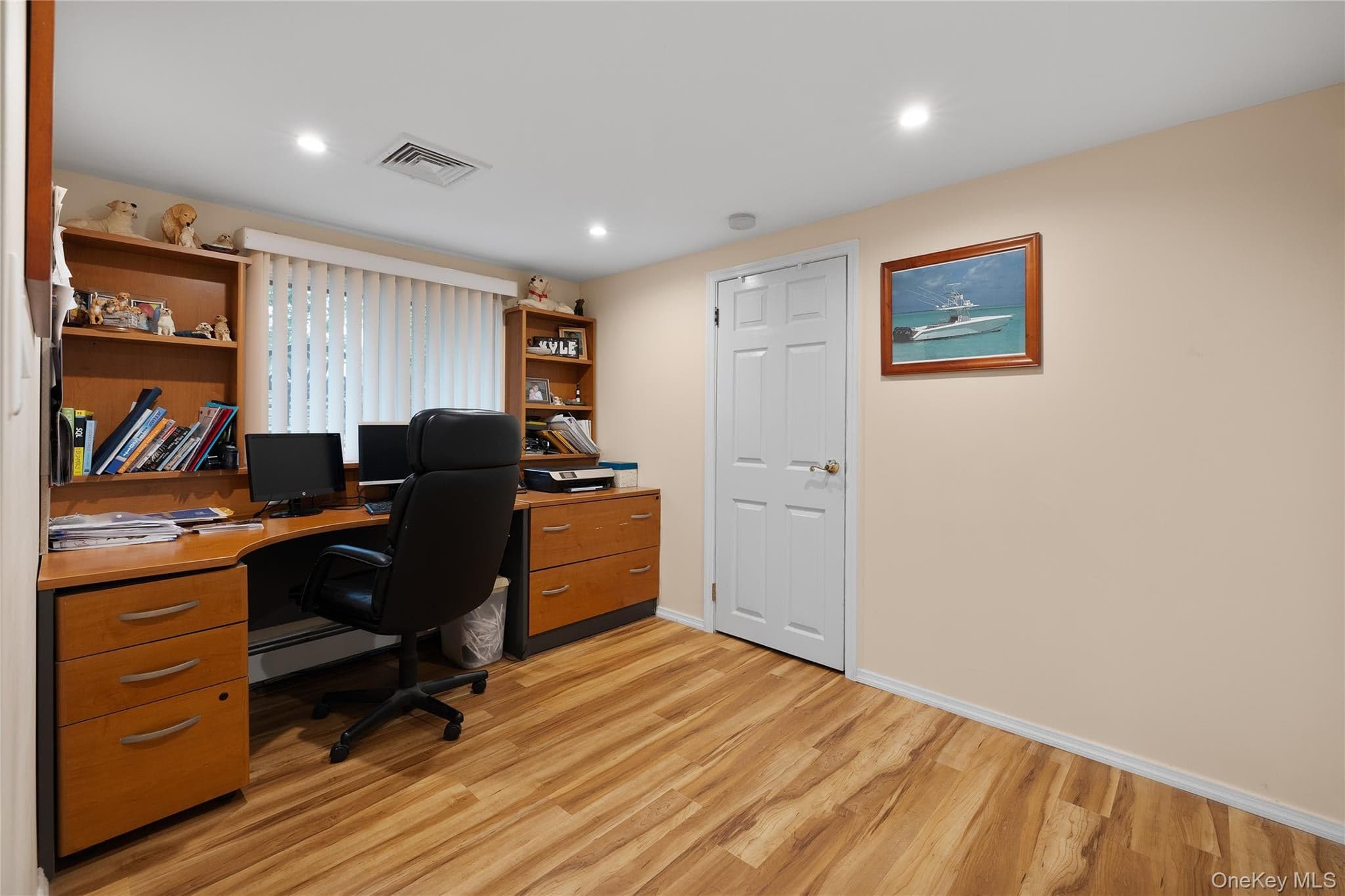 655 Hyman Avenue thumbnail 16