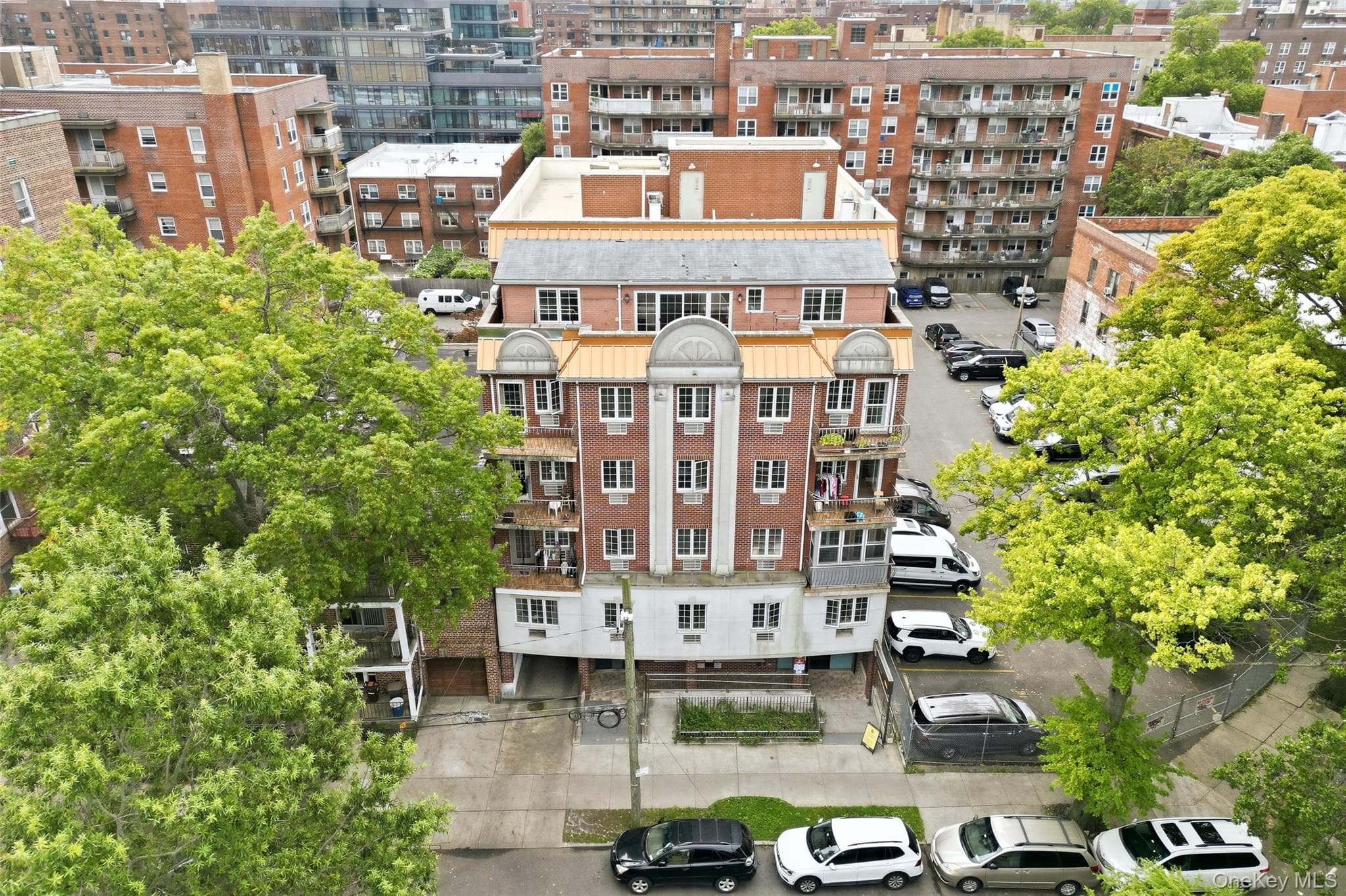 143-36 37th Avenue Unit: 5A thumbnail 3