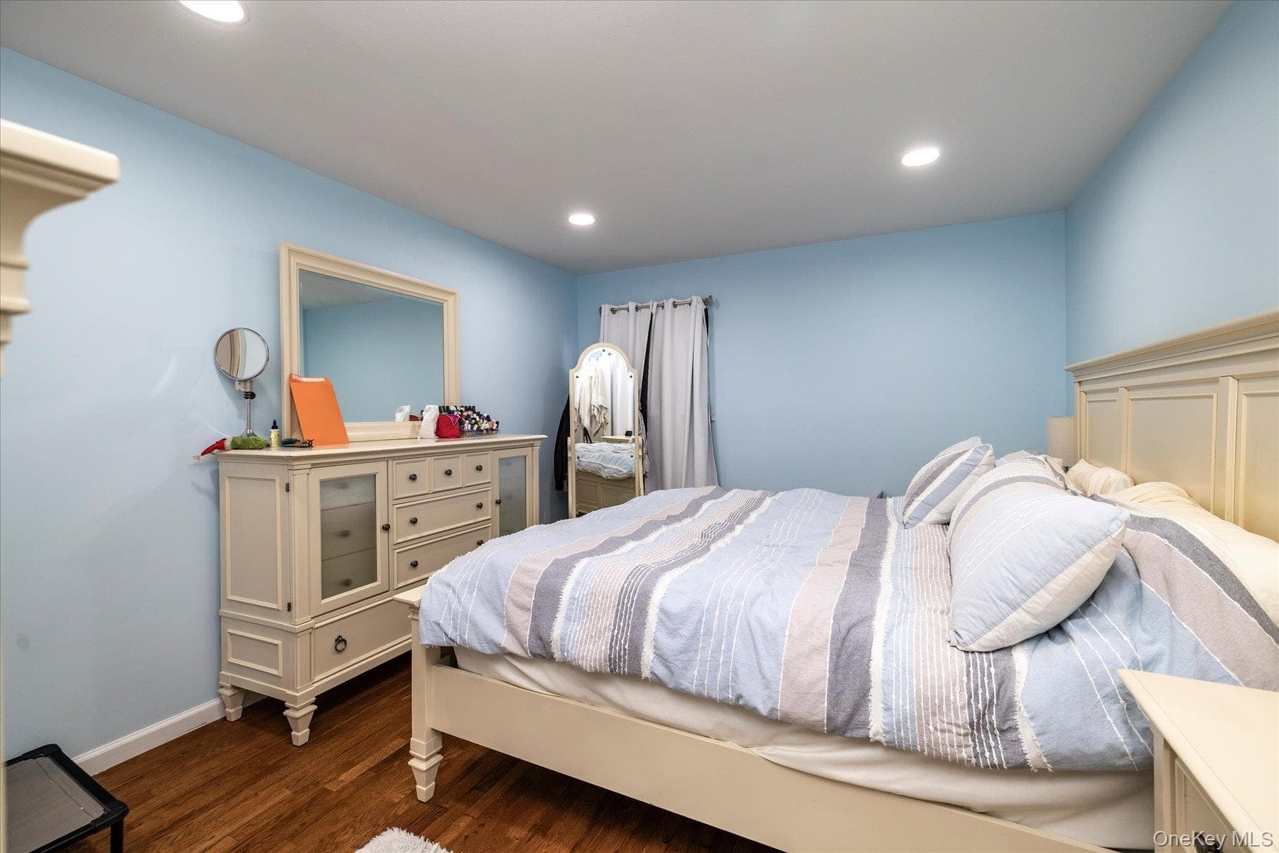 3684 Oceanside Road thumbnail 12