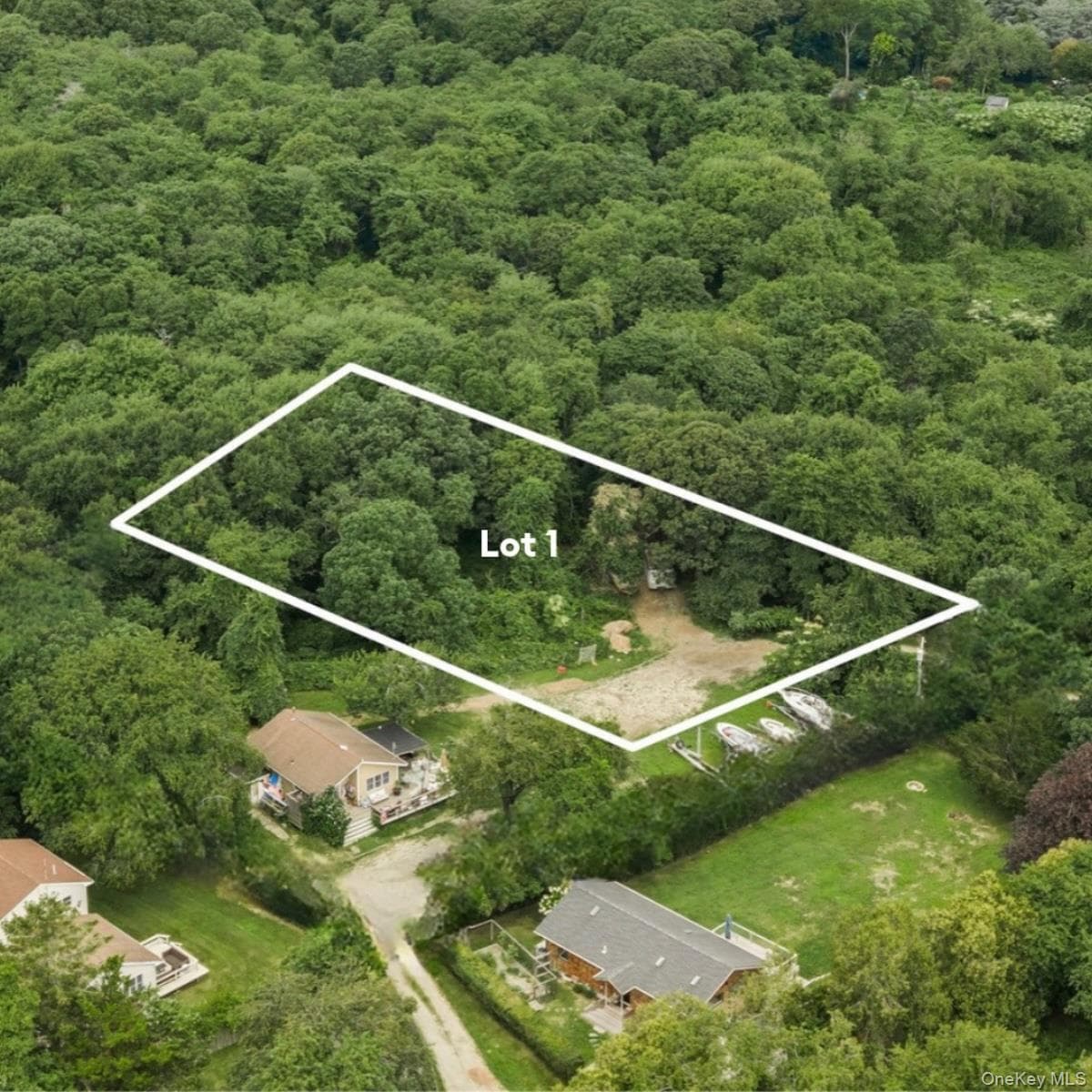 33 N Fairfax Road, Montauk