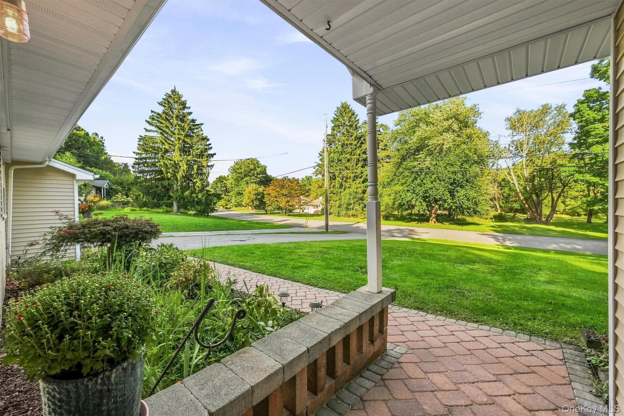 14 Pond Hill Avenue thumbnail 2