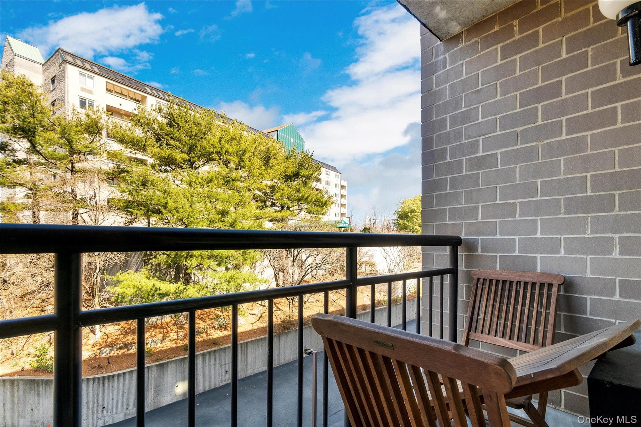 703 Pelham Road Unit: 301 thumbnail 4