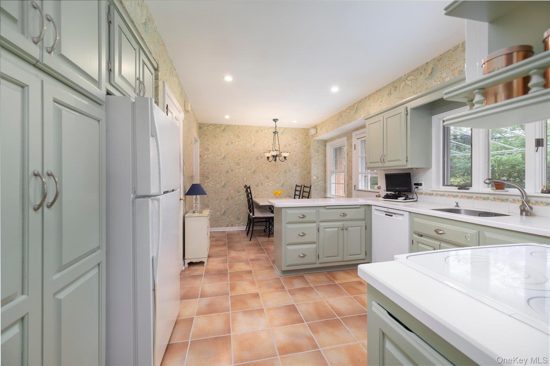 186 Voorhis Avenue thumbnail 17