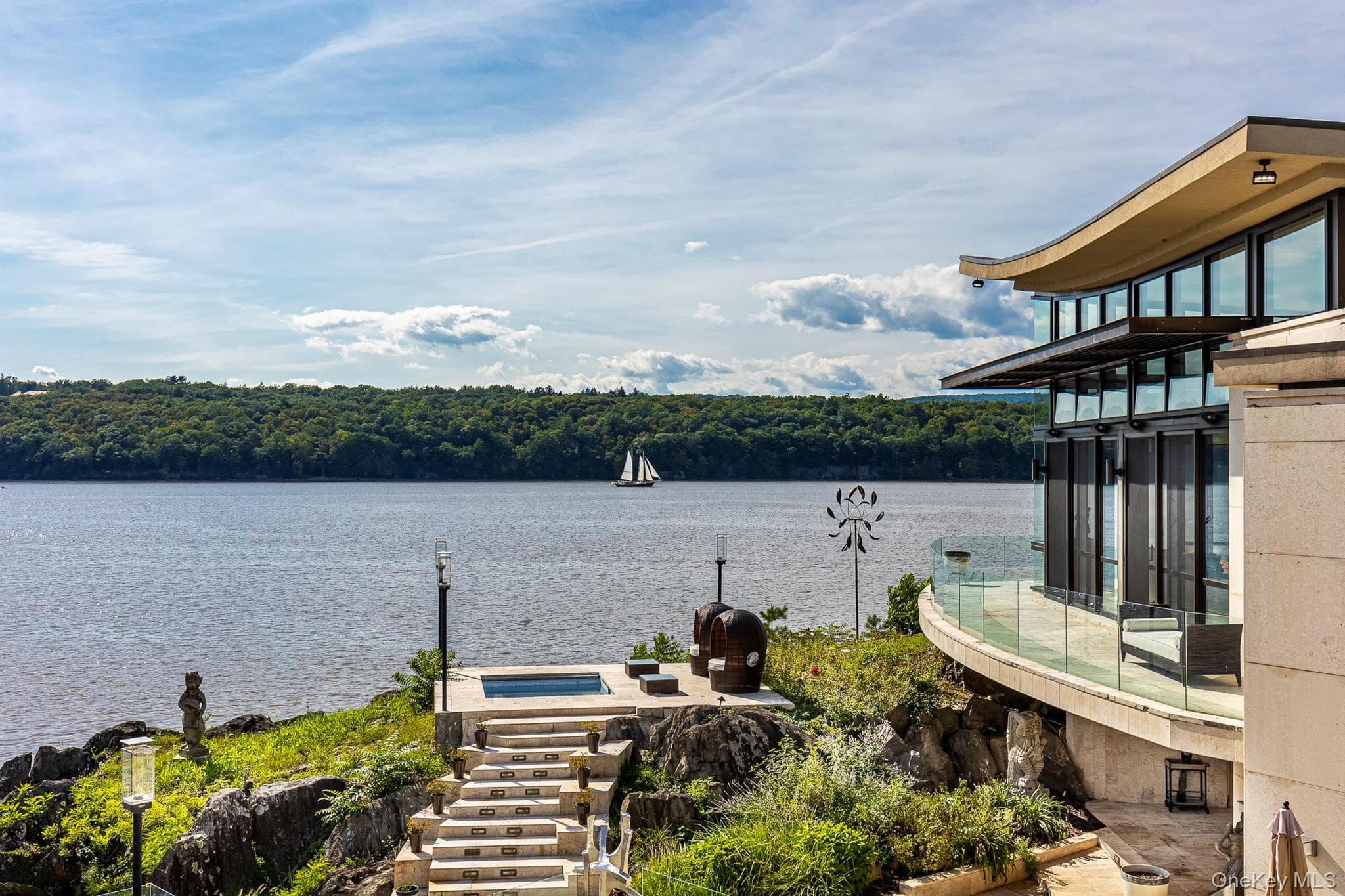 46 Ledgerock Lane thumbnail 25