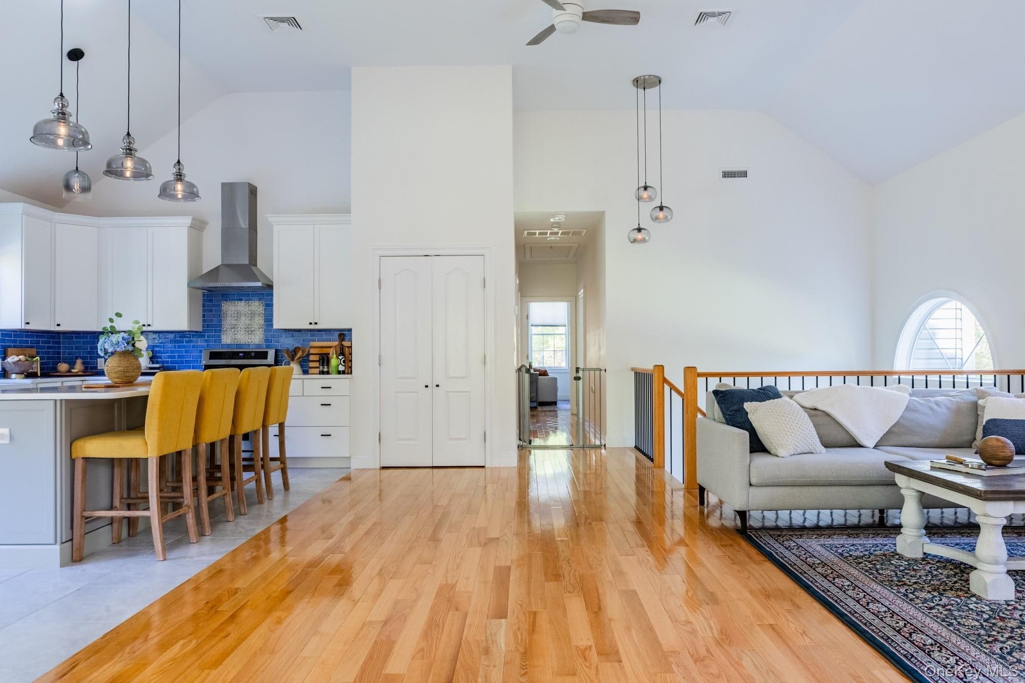 327 Commons Road thumbnail 12