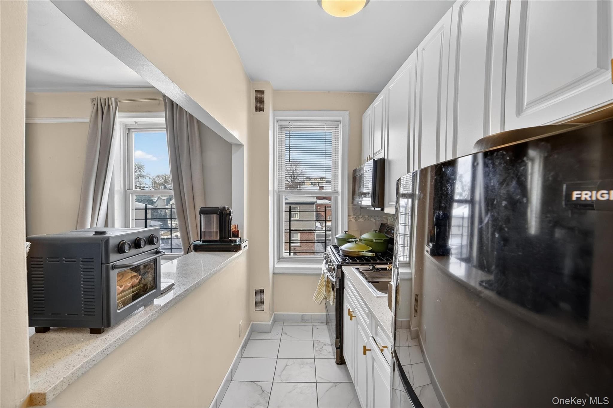 219 Bronx River Road Unit: 4N thumbnail 5