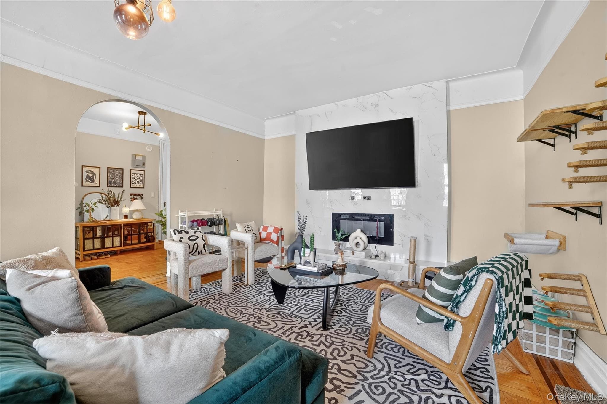219 Bronx River Road Unit: 4N, Yonkers