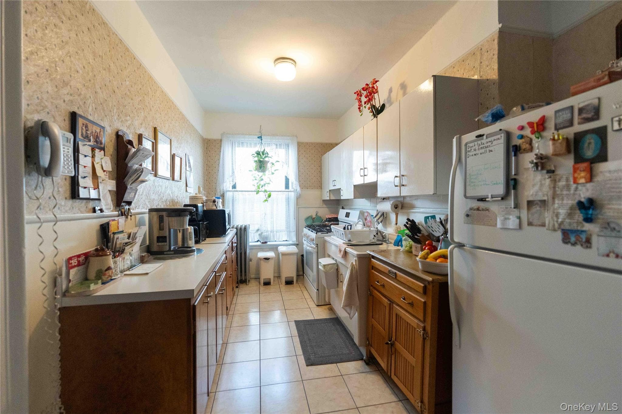 765 E 9th Street thumbnail 28
