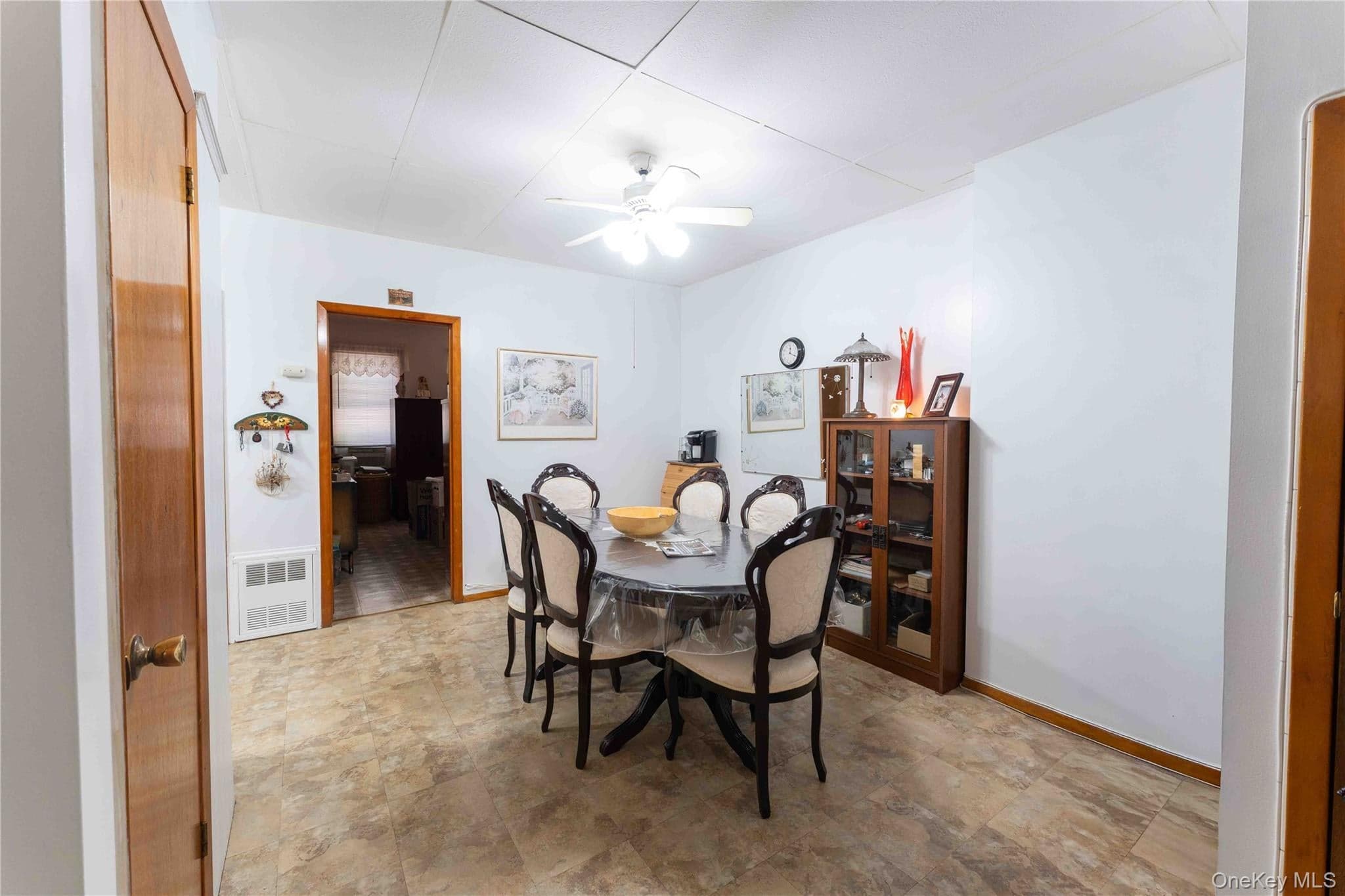 765 E 9th Street thumbnail 17