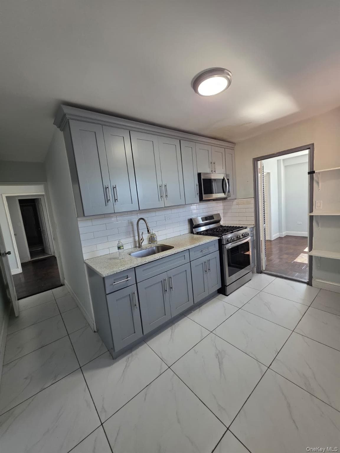 8900 170th Street Unit: 8M thumbnail 2