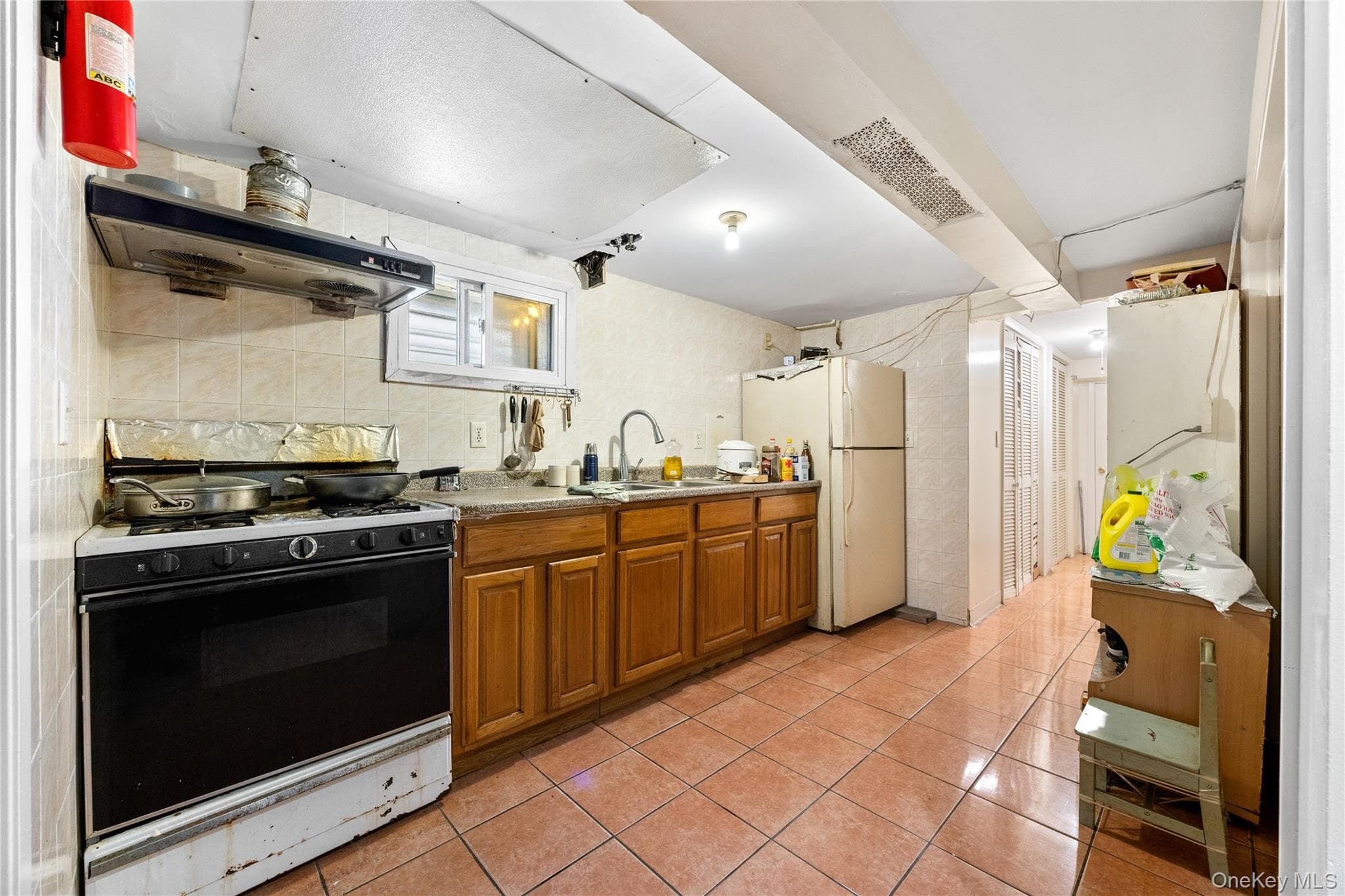 140-50 Quince Avenue thumbnail 15