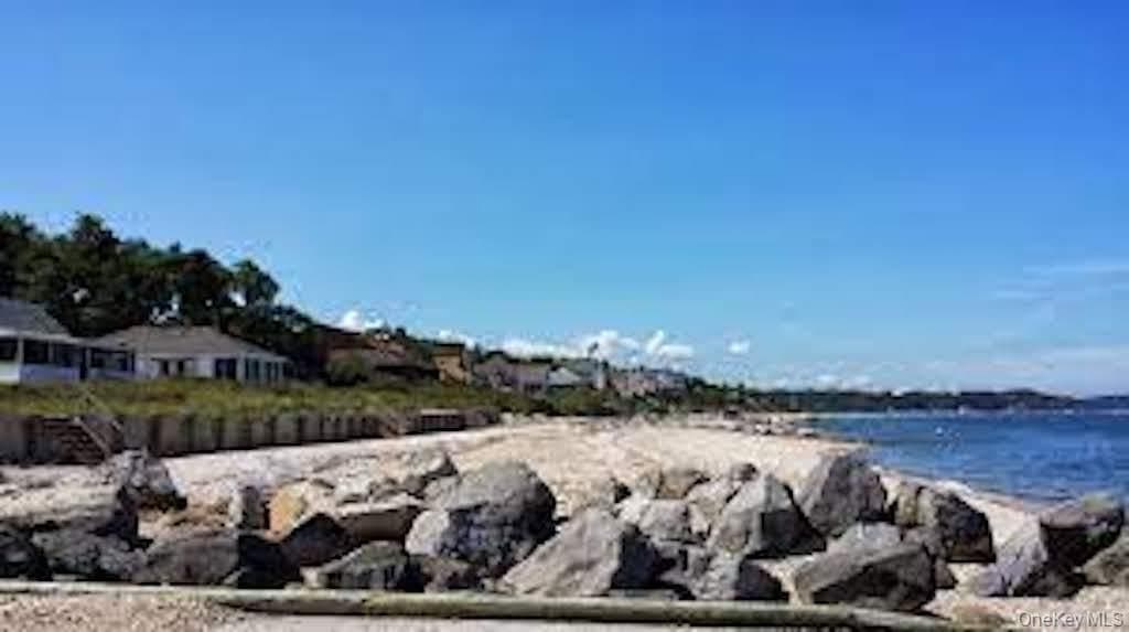168 Pier Avenue thumbnail 17