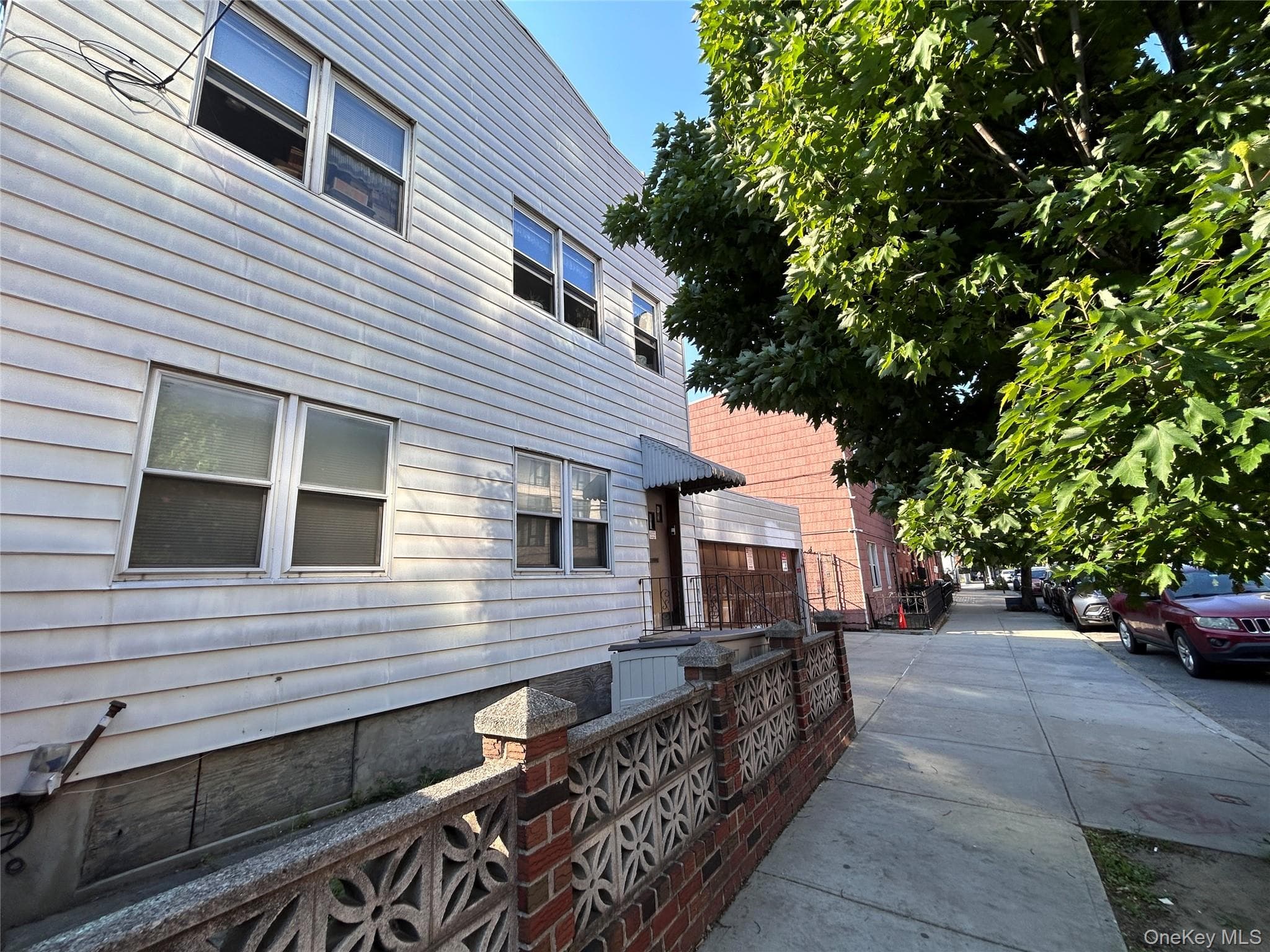 38-12 28th Street thumbnail 2