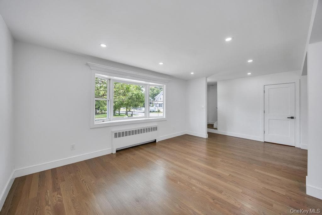2331 Neptune Avenue thumbnail 23