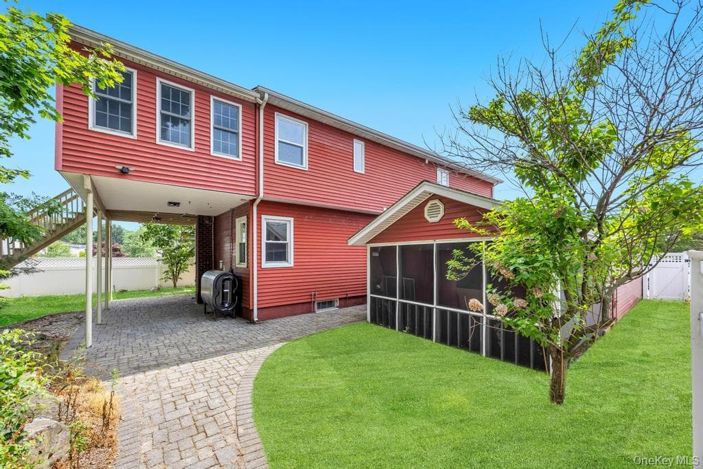 2331 Neptune Avenue thumbnail 43