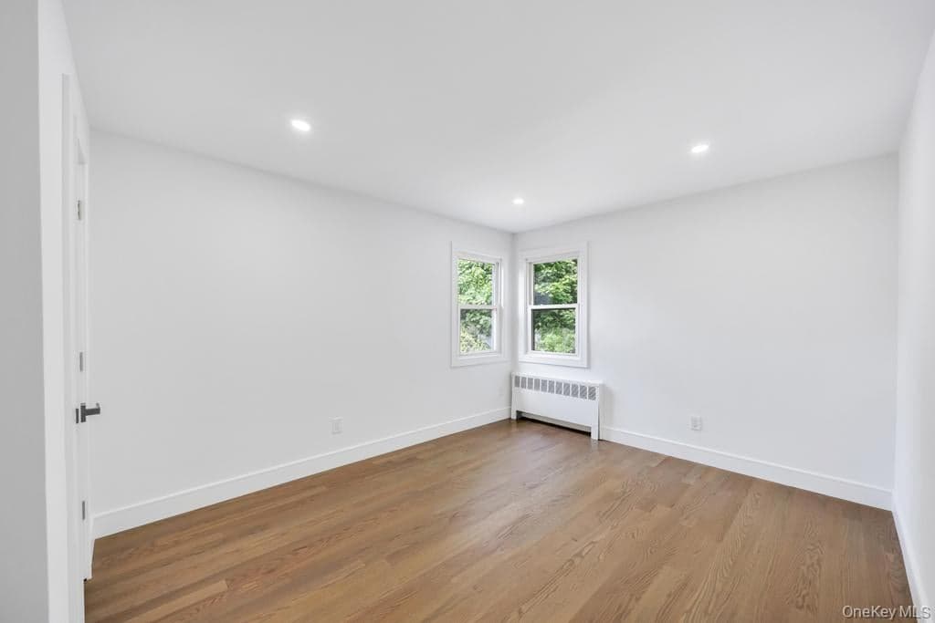 2331 Neptune Avenue thumbnail 28
