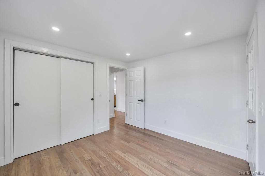 2331 Neptune Avenue thumbnail 15
