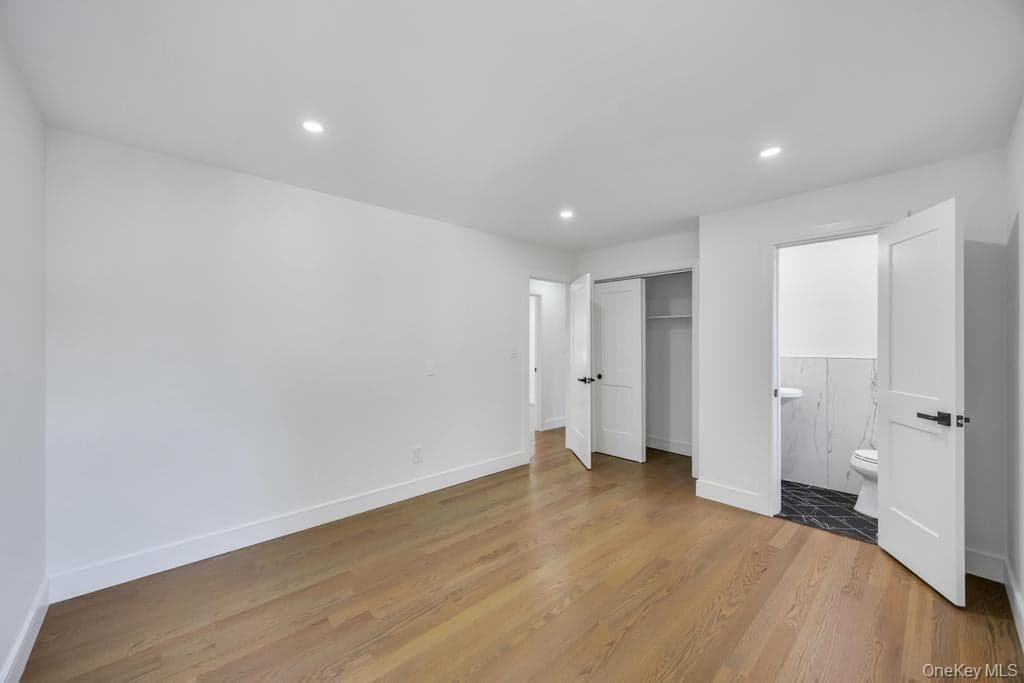 2331 Neptune Avenue thumbnail 29