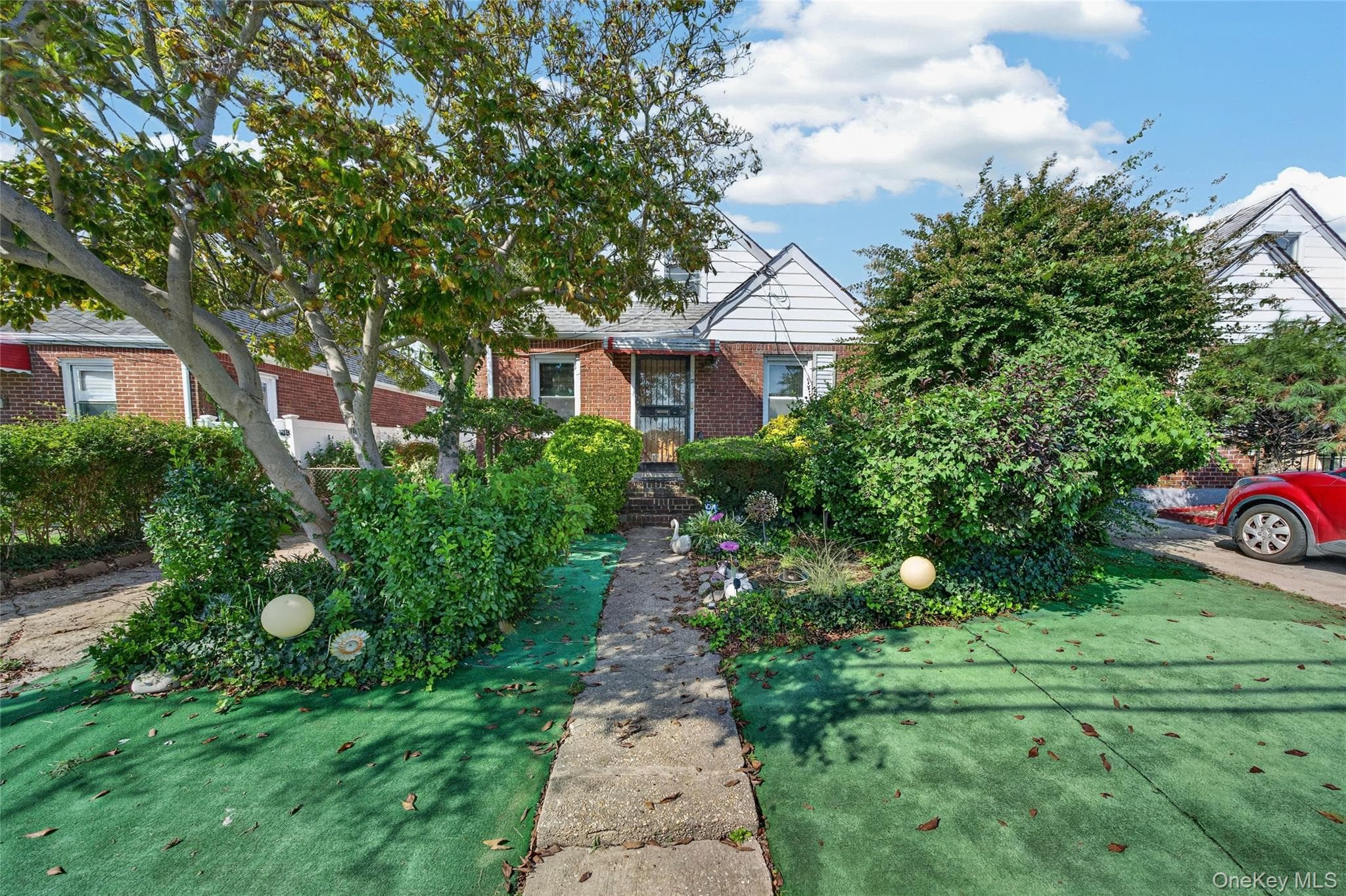 31 Circle Drive, Elmont