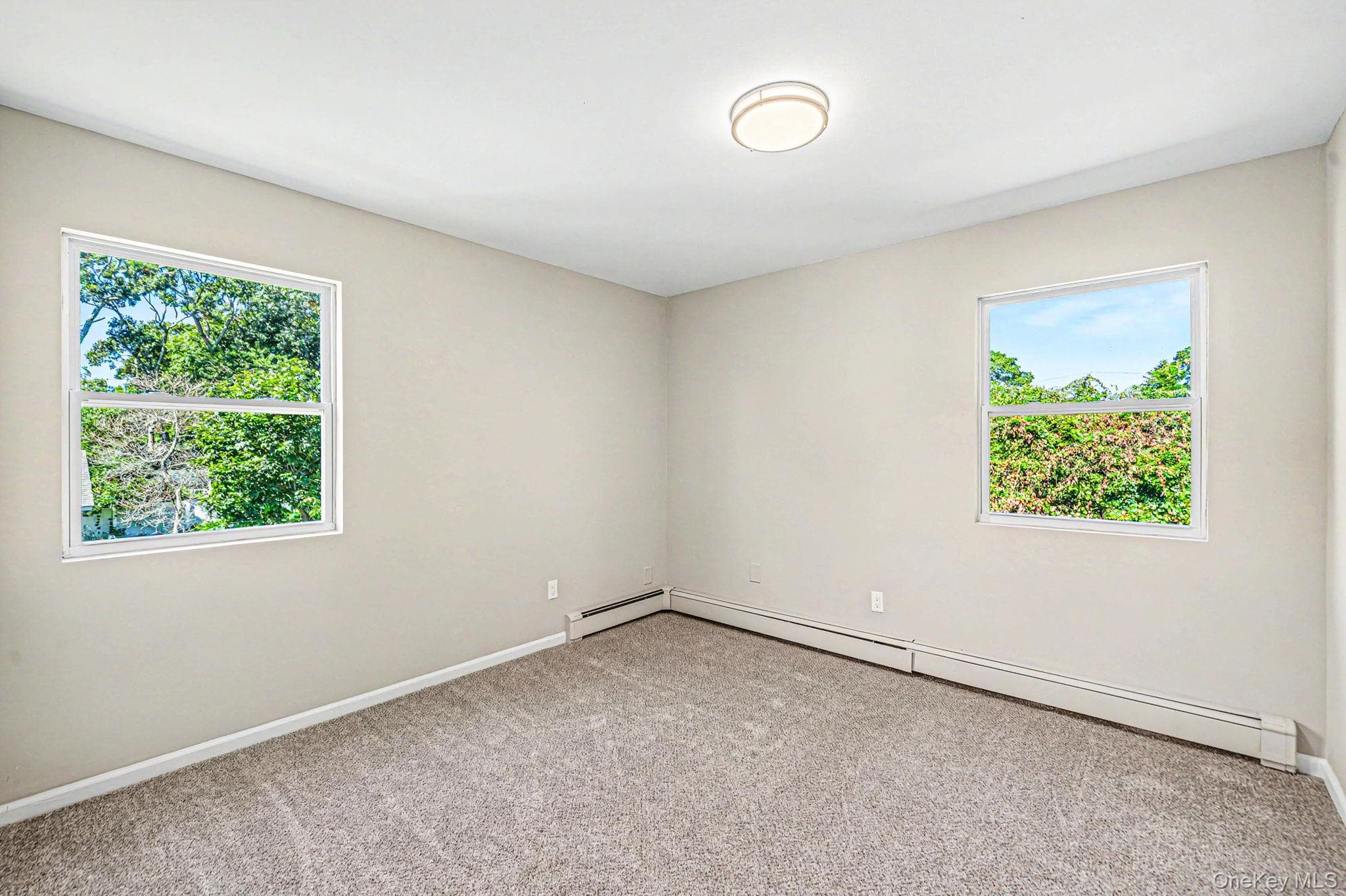 35 Lombardy Drive thumbnail 13