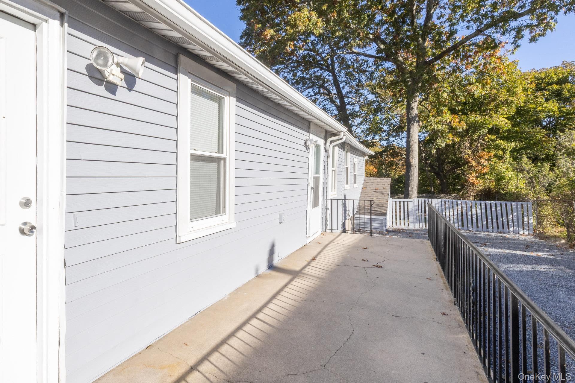 860 Flanders Road thumbnail 12