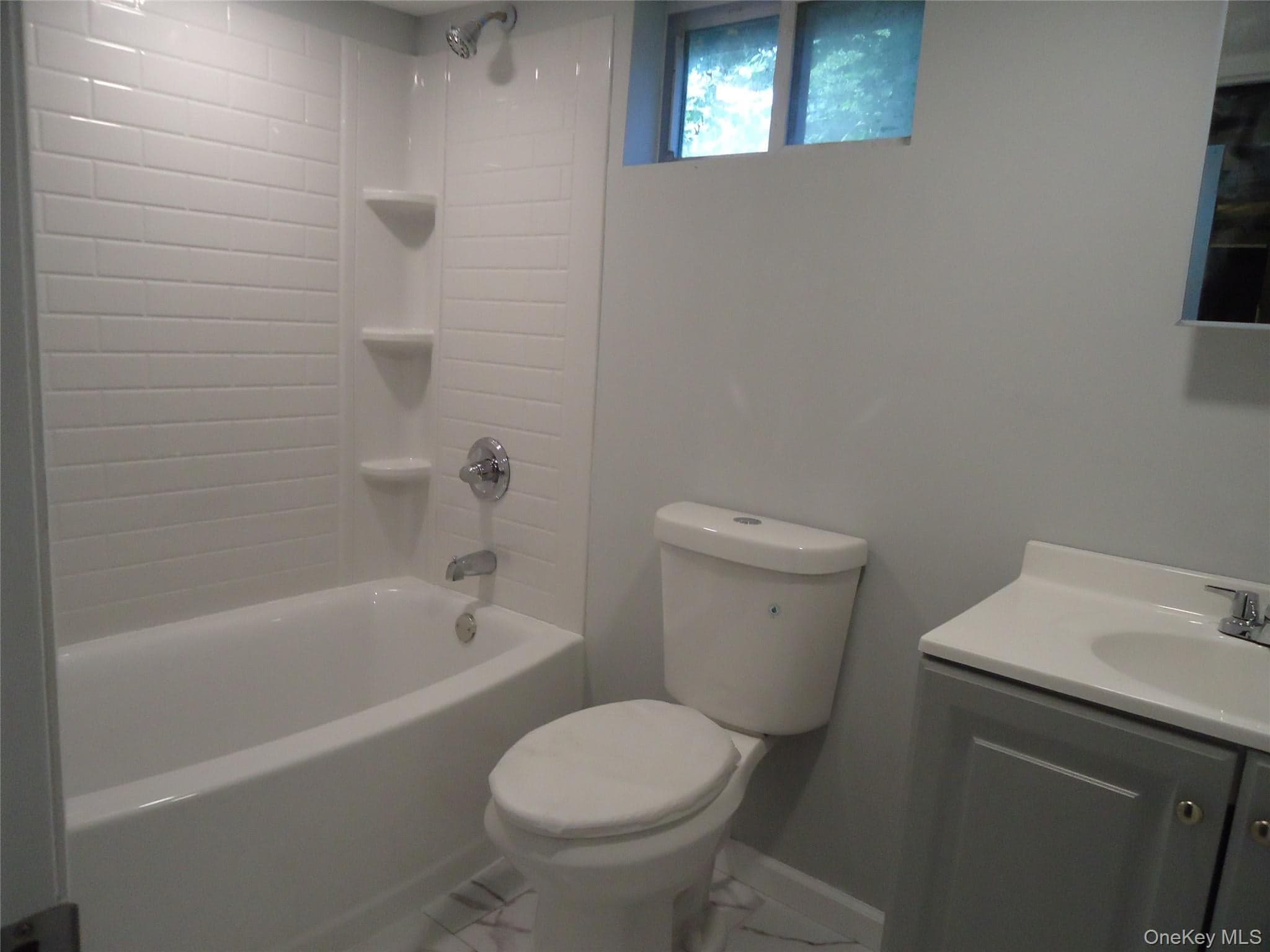 860 Flanders Road thumbnail 36