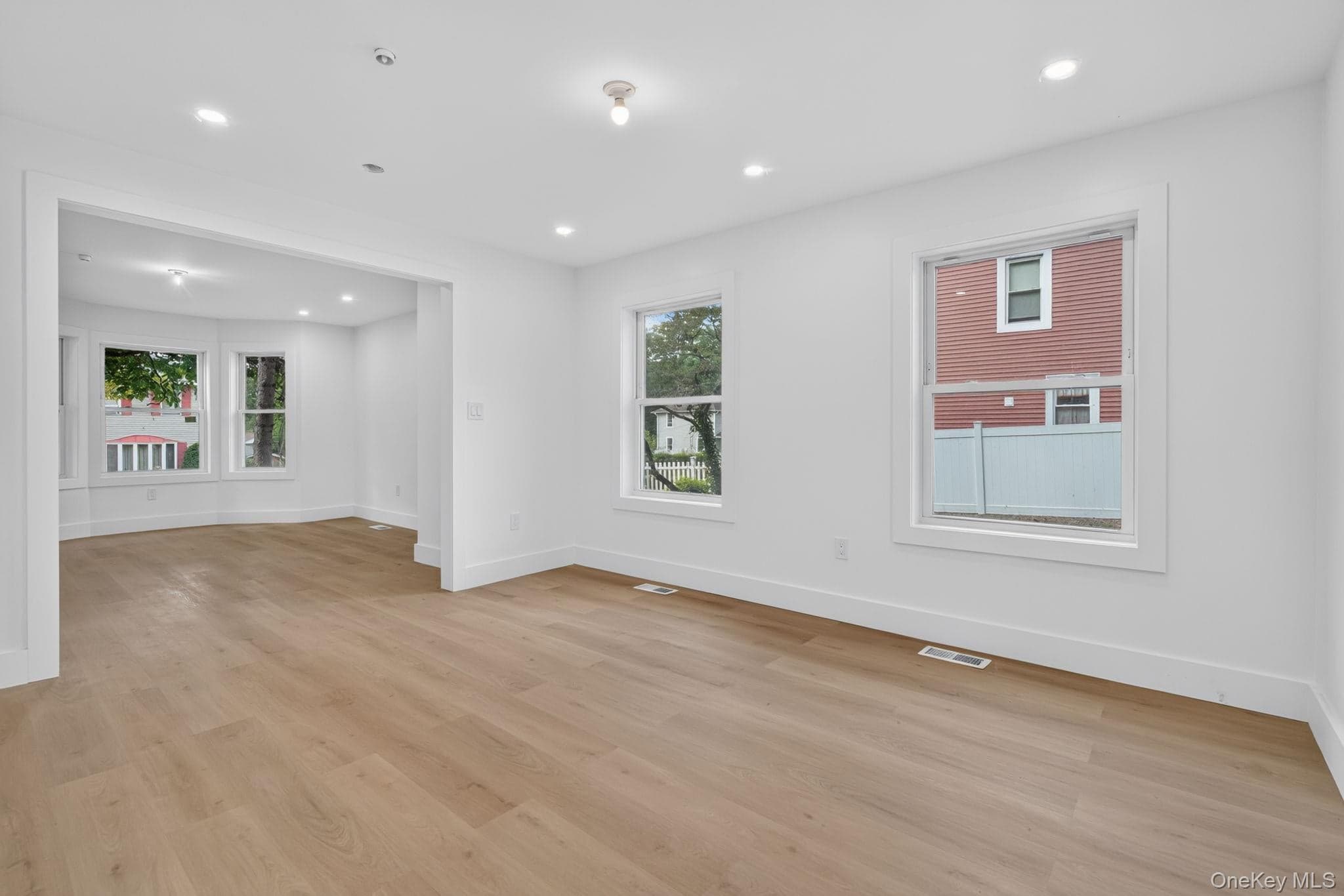 76 Poplar Street thumbnail 12