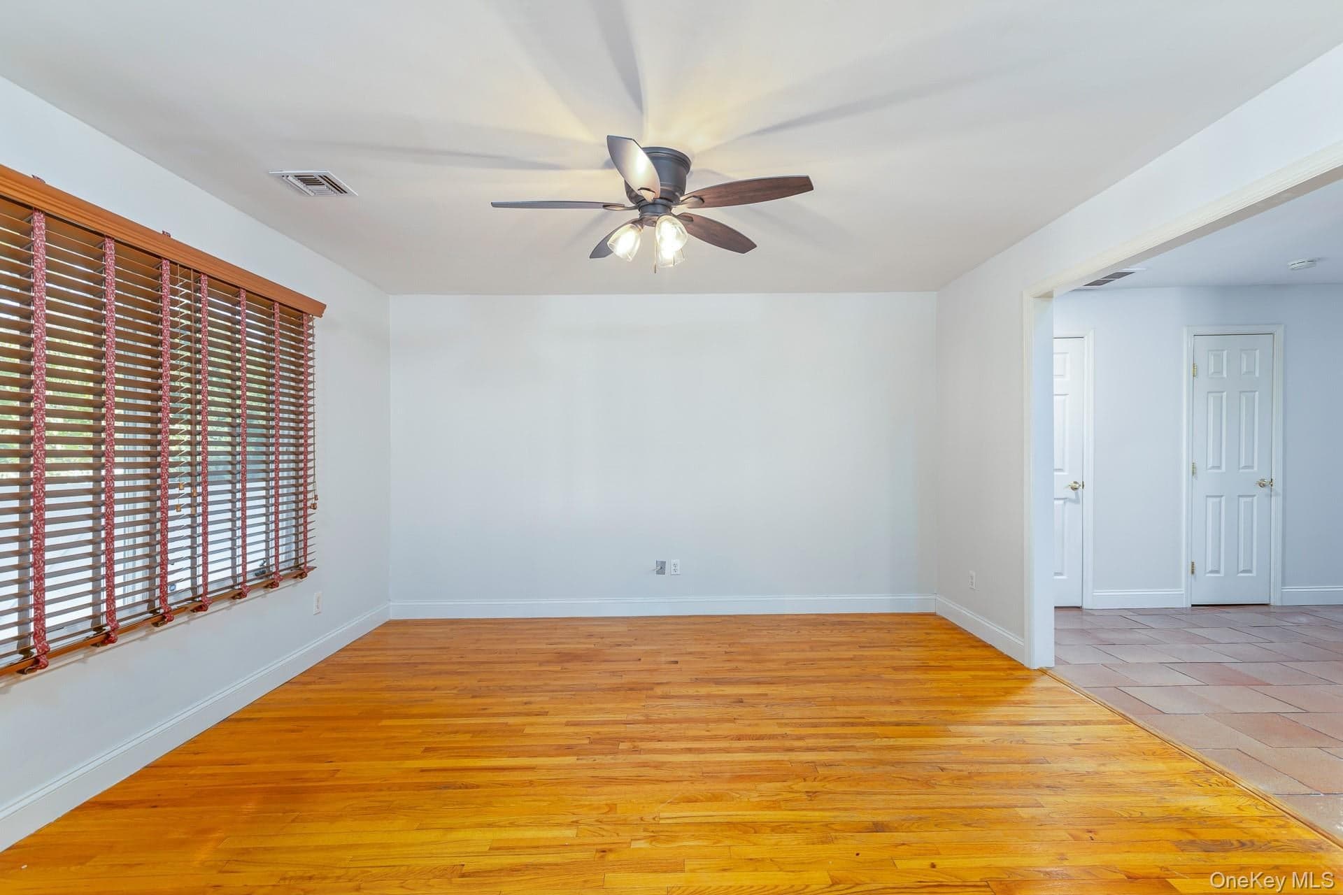 37 W Woodside Avenue thumbnail 10