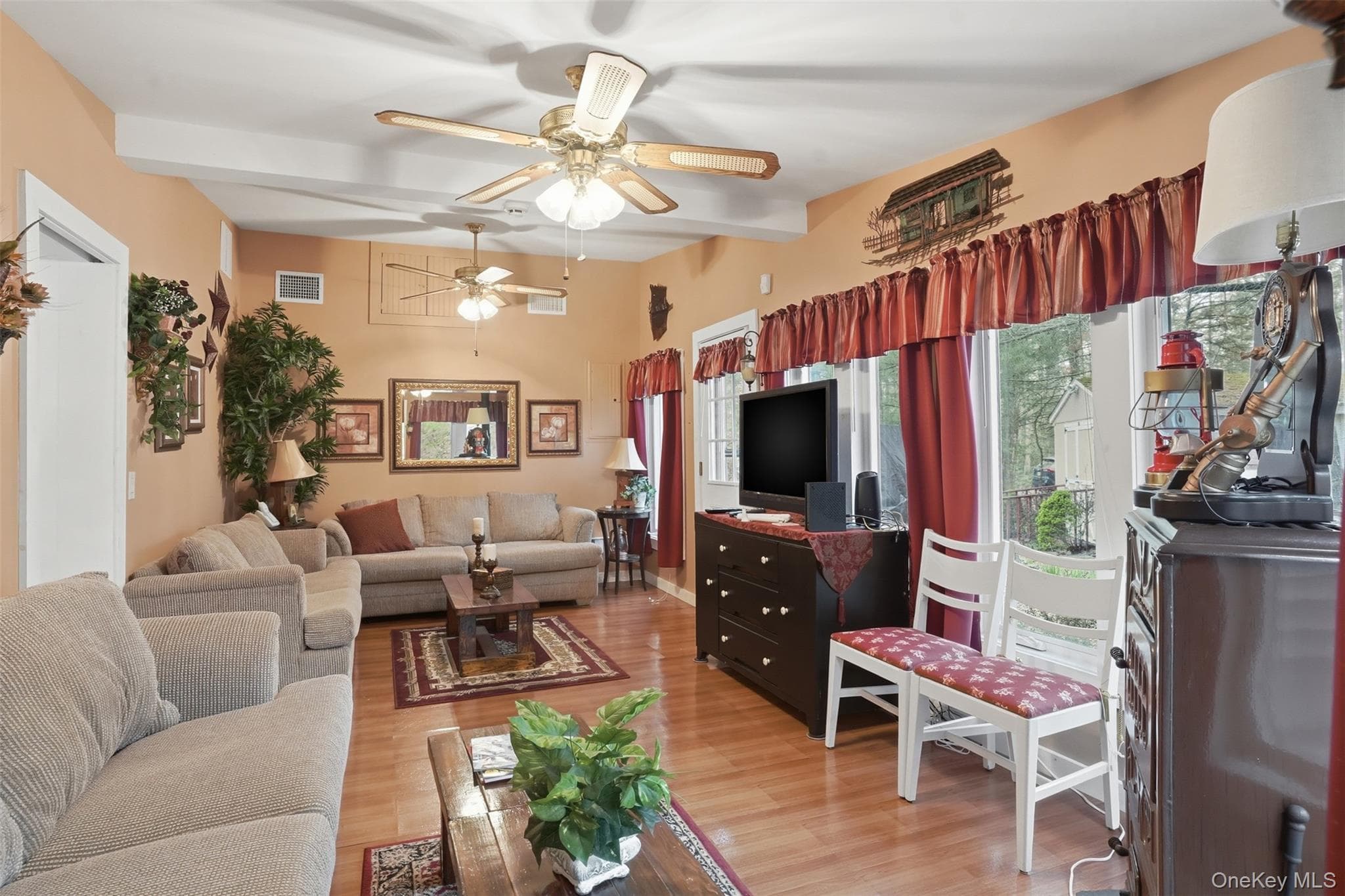 136 N Shore Drive thumbnail 11