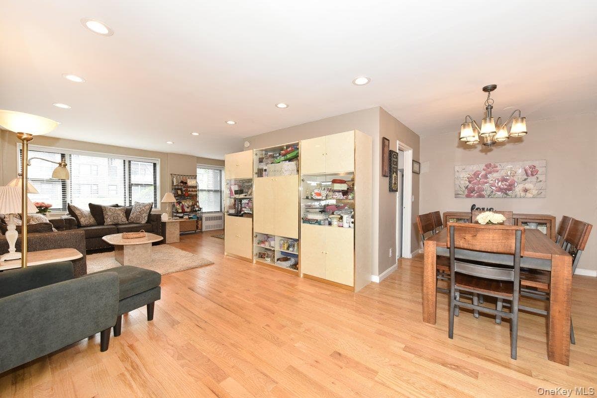 2 Birchwood Court Unit: 1C thumbnail 4