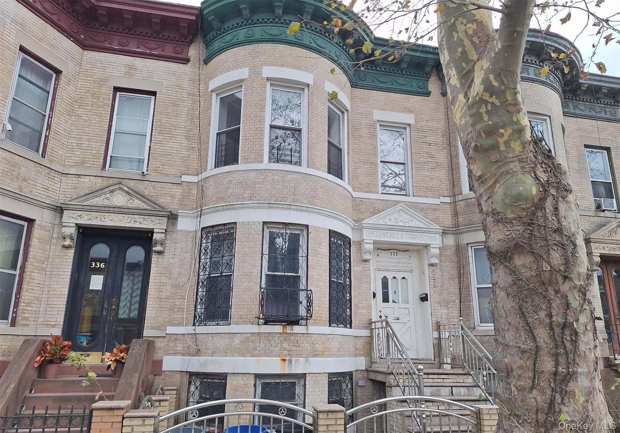 332 Parkville Avenue thumbnail 2