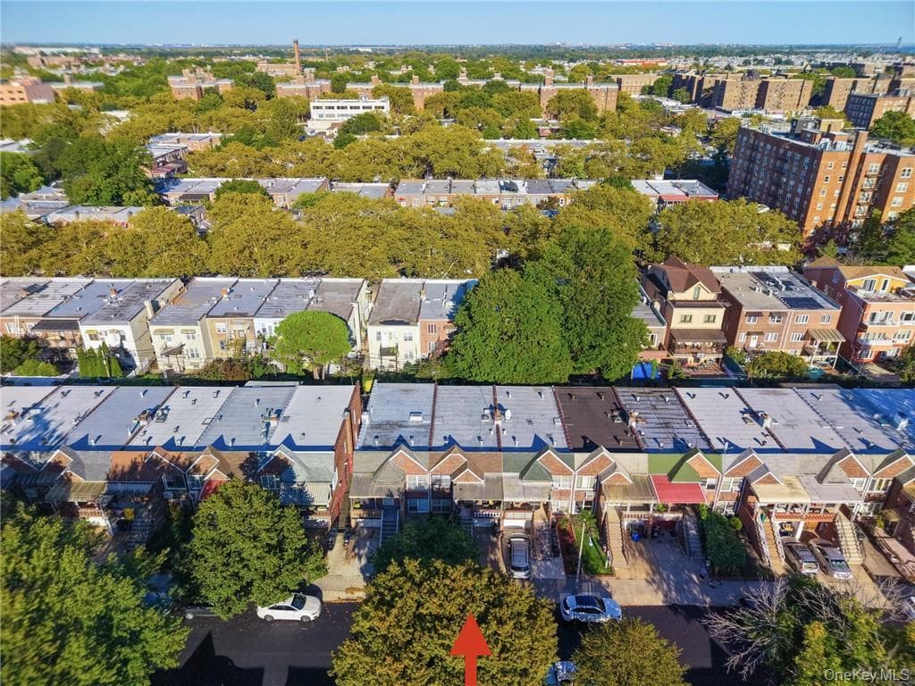 2345 E 26th Street thumbnail 27