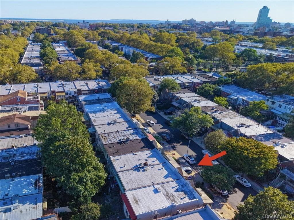 2345 E 26th Street thumbnail 29