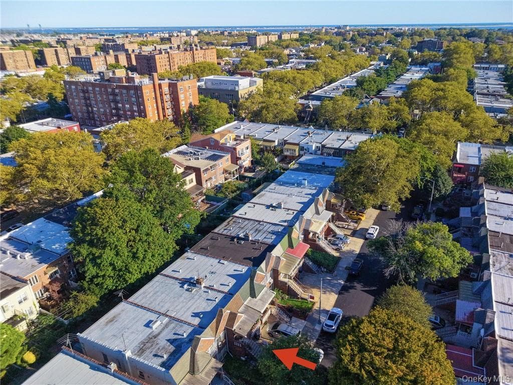 2345 E 26th Street thumbnail 31