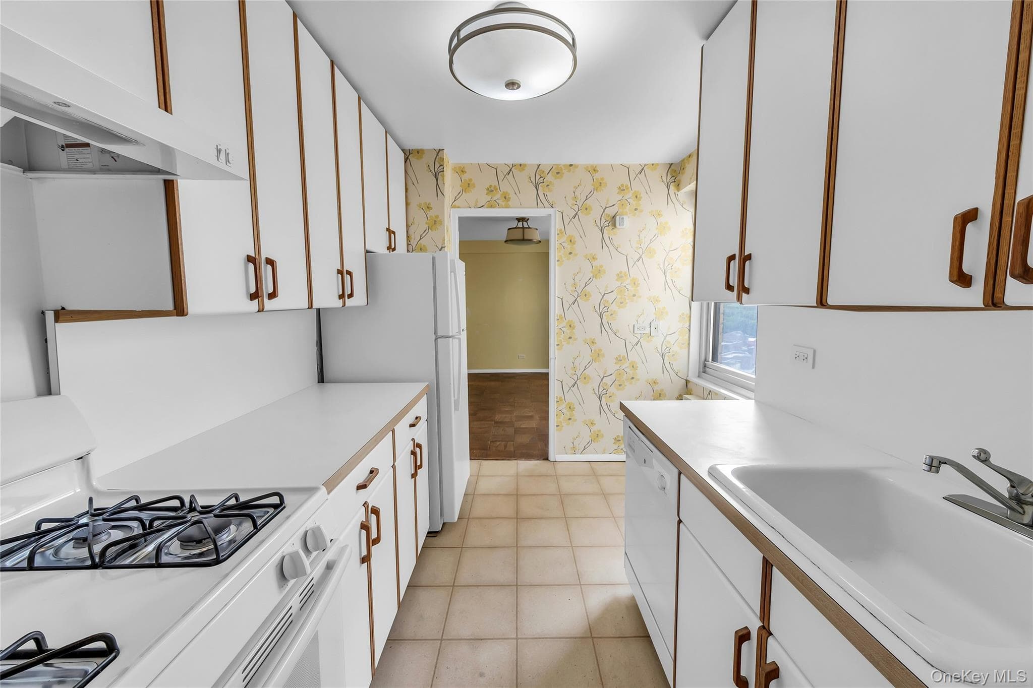 110-11 Queens Boulevard Unit: Apt 16A thumbnail 16