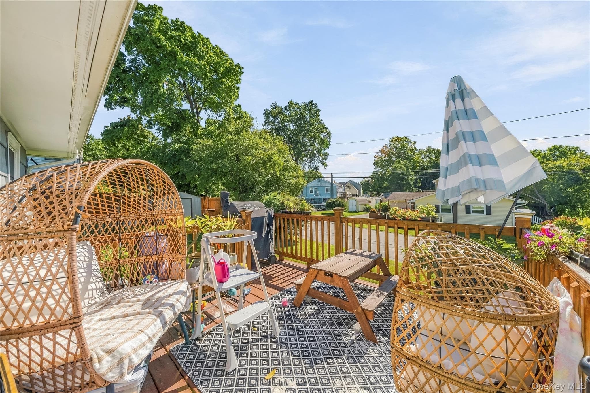 2 Garden Terrace thumbnail 32