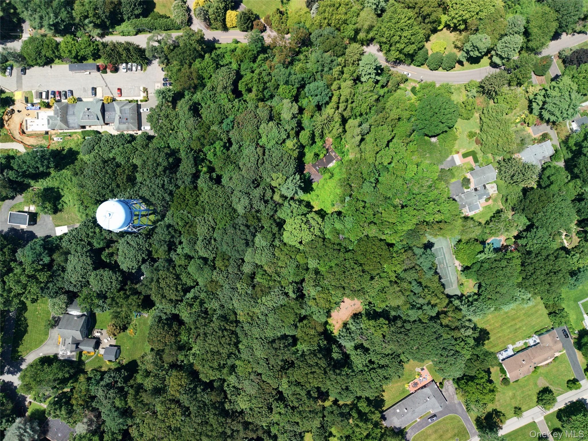 20 Tibbits Lane photo 1