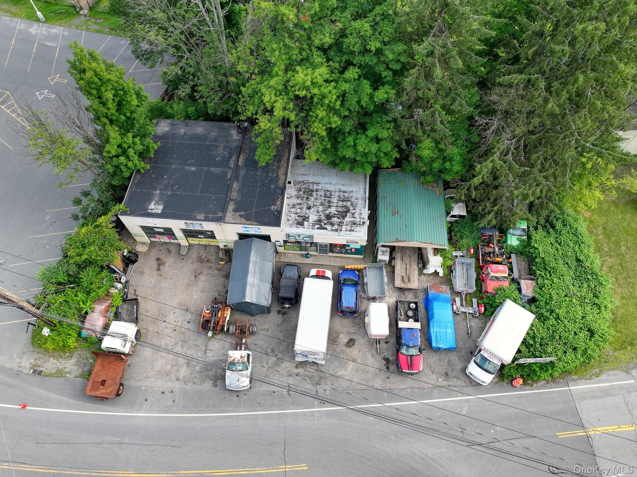 691 W Main Street thumbnail 3