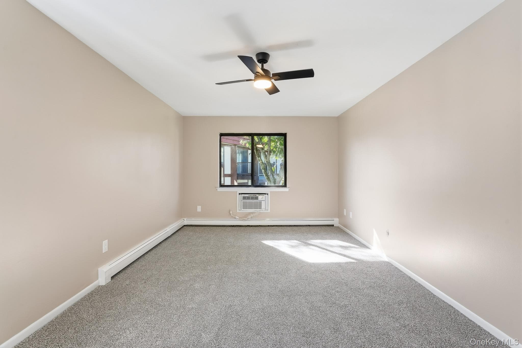 12 Skyline Drive Unit: 8 thumbnail 17