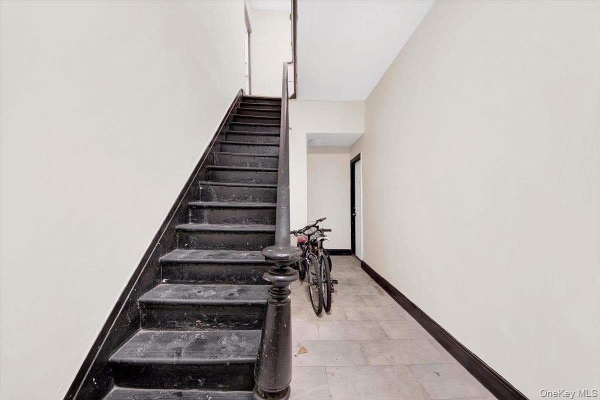 206 S 9th Avenue thumbnail 4