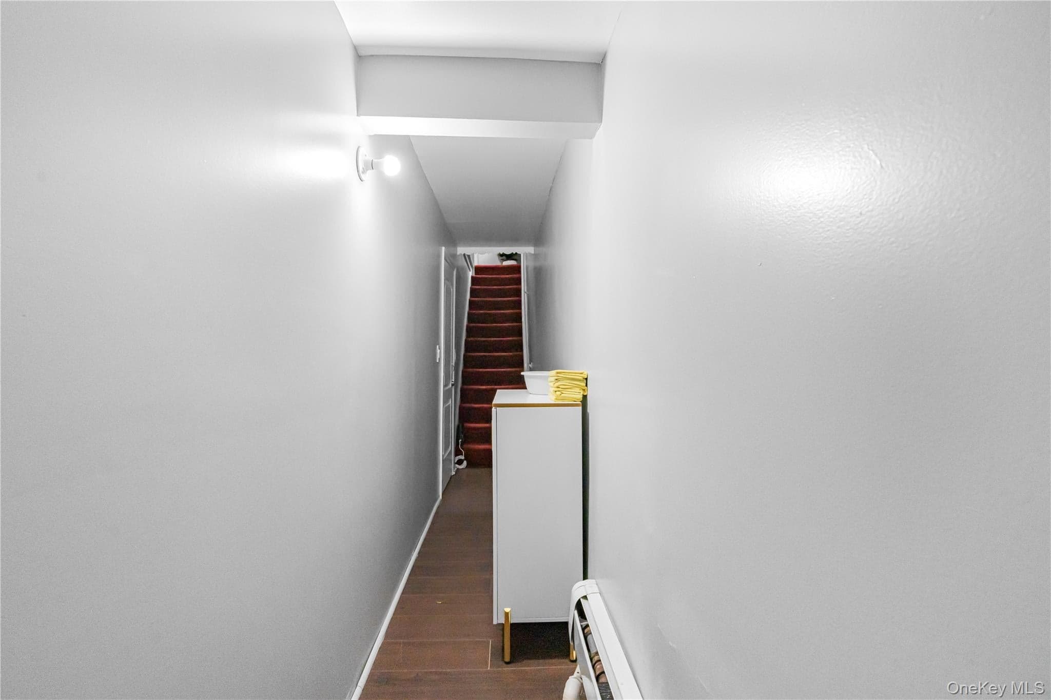 9068 207th Street thumbnail 12