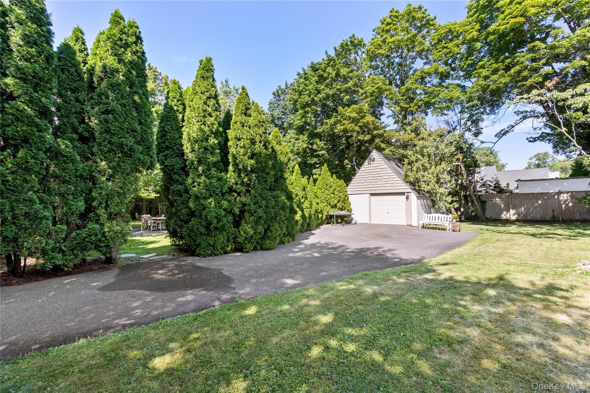 30 Merritts Pond Road thumbnail 4