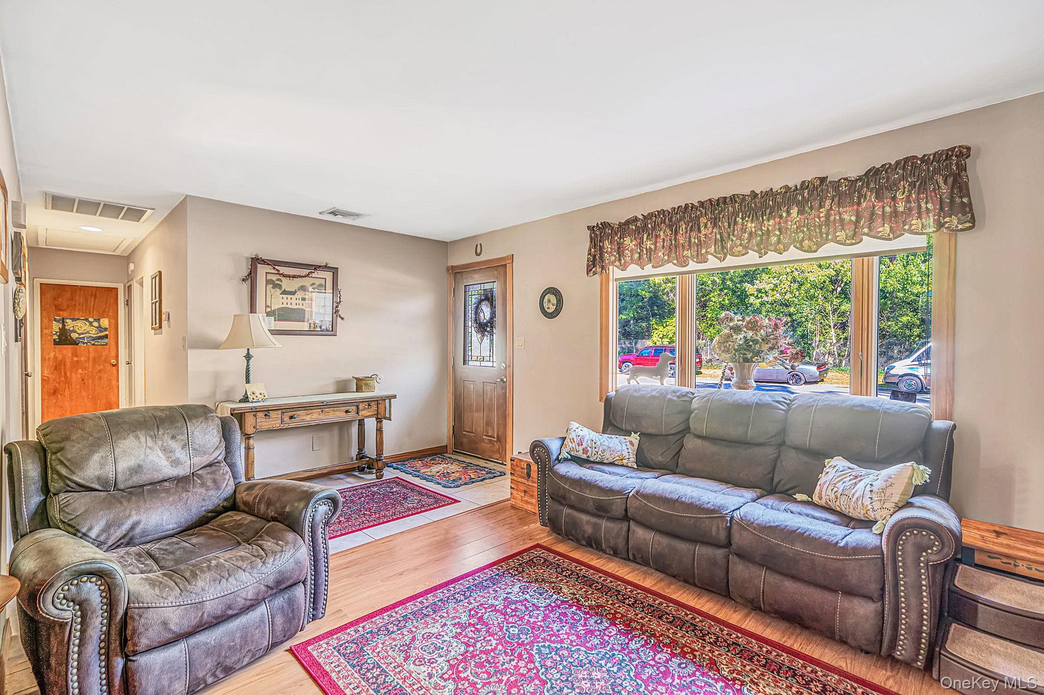 116 Avenue B thumbnail 2